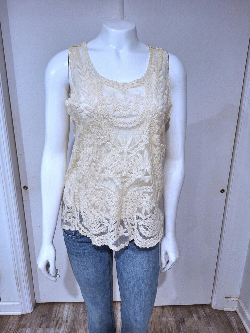 Say What? ivory cream lace floral embroidered tank top